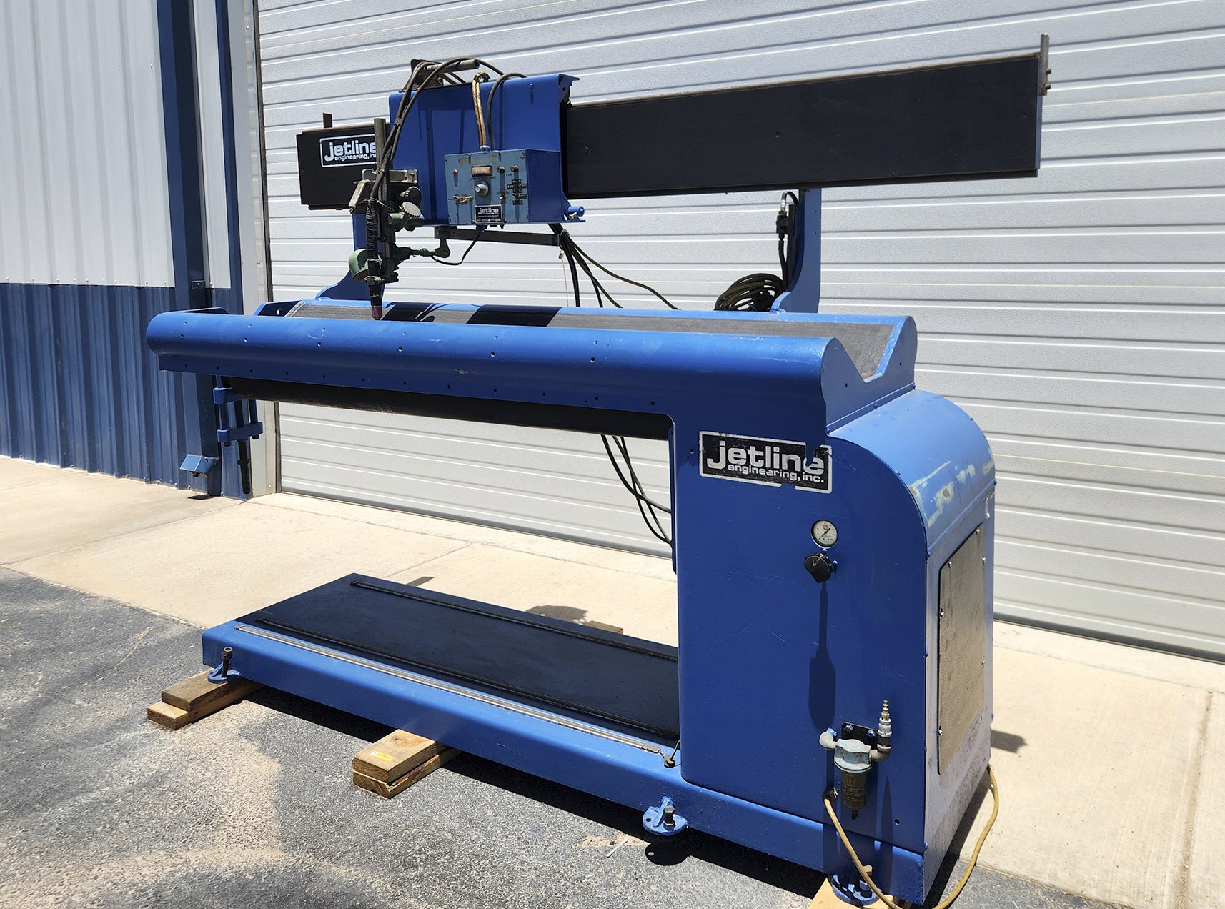 Jetline #SWC-3, welder, 85" table, variable speed, 120 V., pneumatic clamp - Image 3