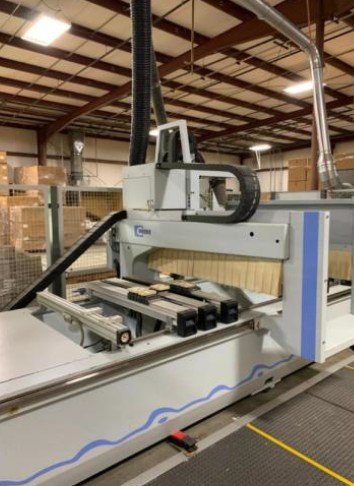 Weeke #Venture-107M, CNC Router, 240 V., 3PH, w/ 15 HP Dust Collector, 2015 - Image 3