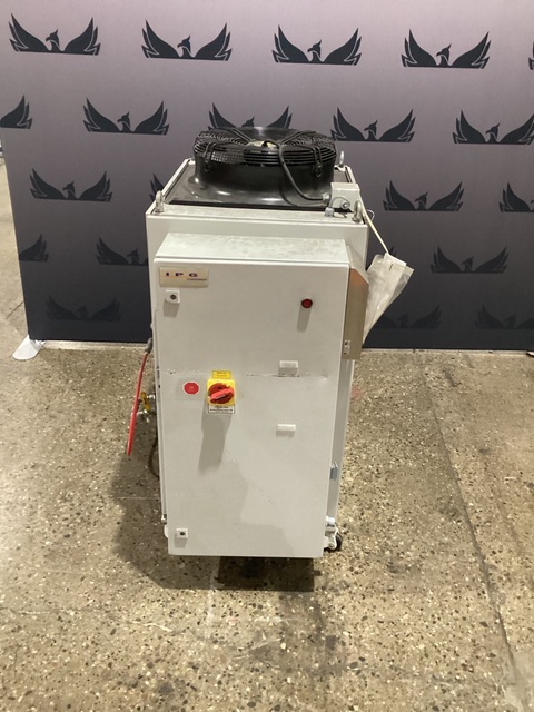 IPG Photonics #LC71.01-A-4.5/6, laser chiller - Image 1
