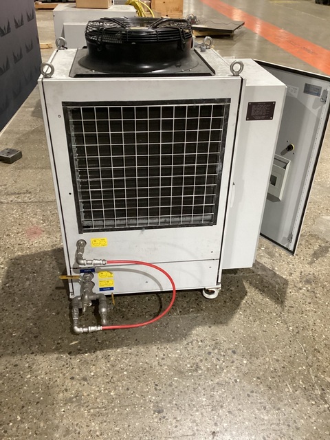 IPG Photonics #LC71.01-A-4.5/6, laser chiller - Image 4