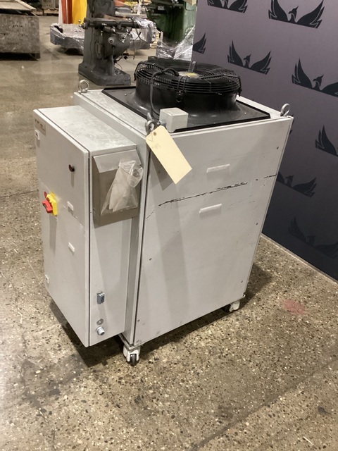 IPG Photonics #LC71.01-A-4.5/6, laser chiller - Image 8