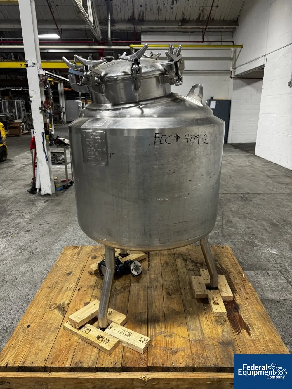 99 gallon DCI Receiver Tank, 316 Stainless Steel, 375 Liter, 32" diameter x 24" straight side, dish top & - Image 4