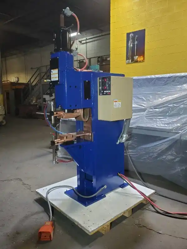 Taylor Winfield #ENC-12-100, spot welder, EN-1000 electric Control, tap water cooling system, 2011 - Image 2