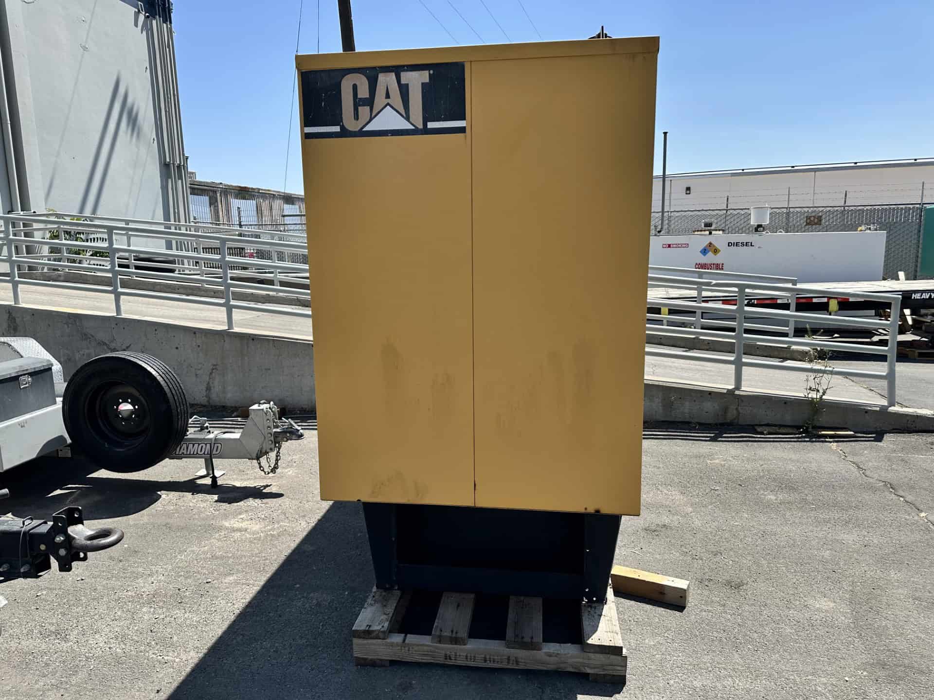 60 KW Caterpillar #D60-4S, diesel generator set, 2006 - Image 4