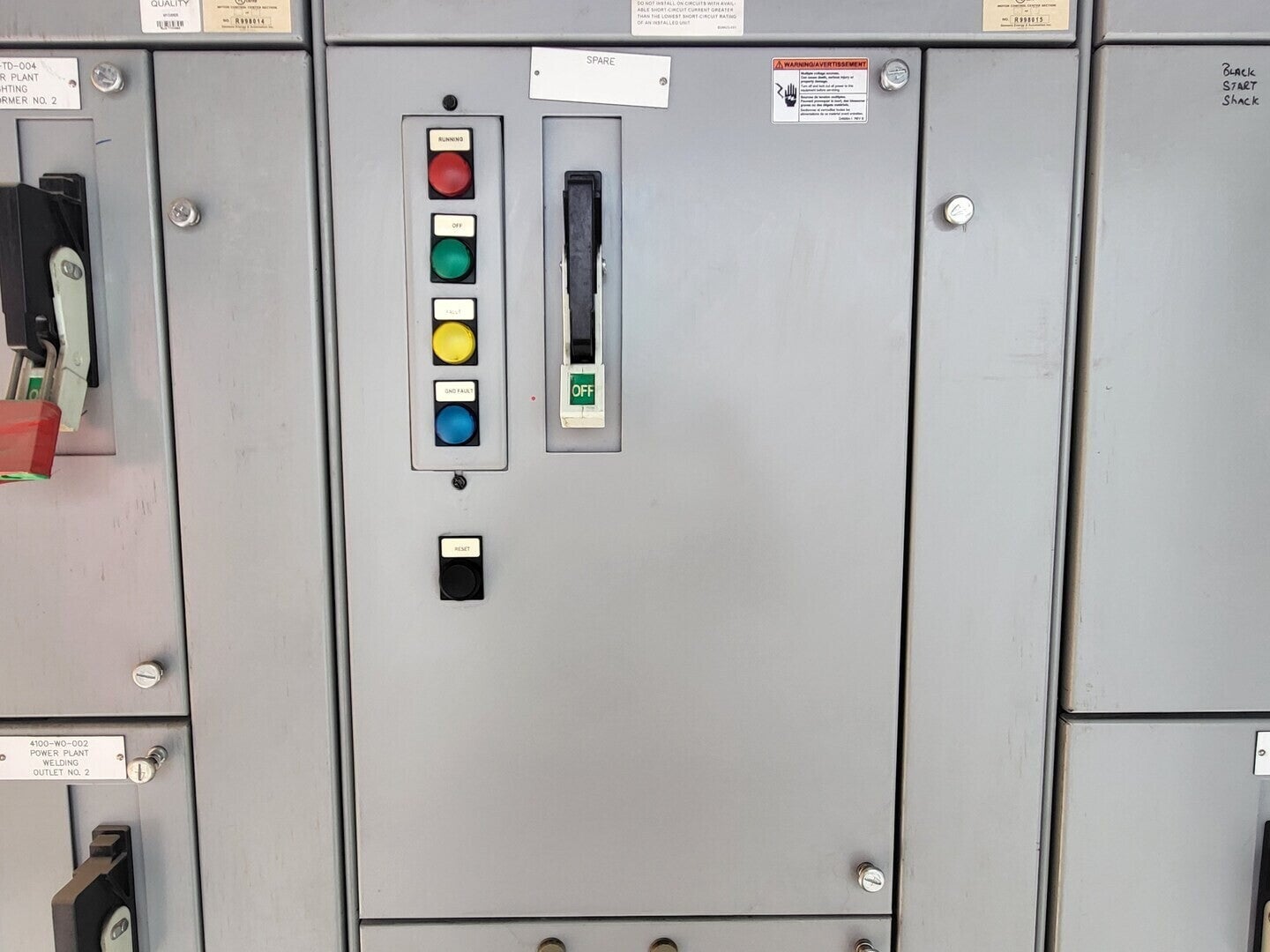 Siemens, 06FA, motor control center bucket, 50 HP, 600 Volts, 3 phase, new surplus - Image 1