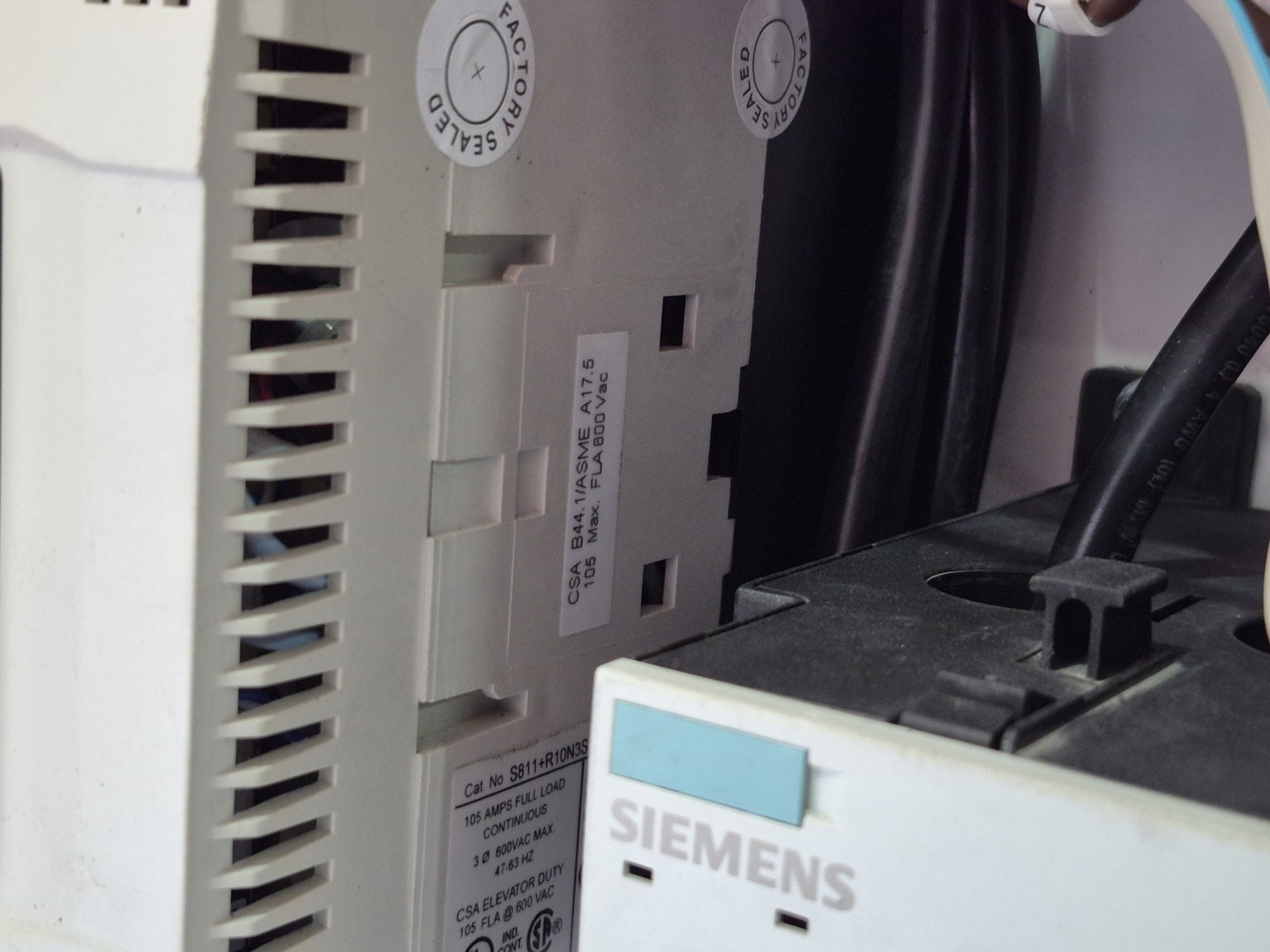 Siemens, 05FH, starter motor control center bucket, 100 HP, 600 Volts, 3 phase, like new - Image 4