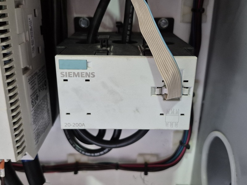 Siemens, 05FH, starter motor control center bucket, 100 HP, 600 Volts, 3 phase, like new - Image 6