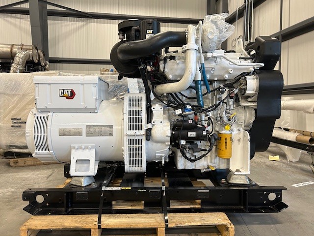 118 KW Caterpillar #C4.4TA, marine generator set, ABS Certified, 24V 120/208 Volts, 3 Phase, 60Hz - Image 1