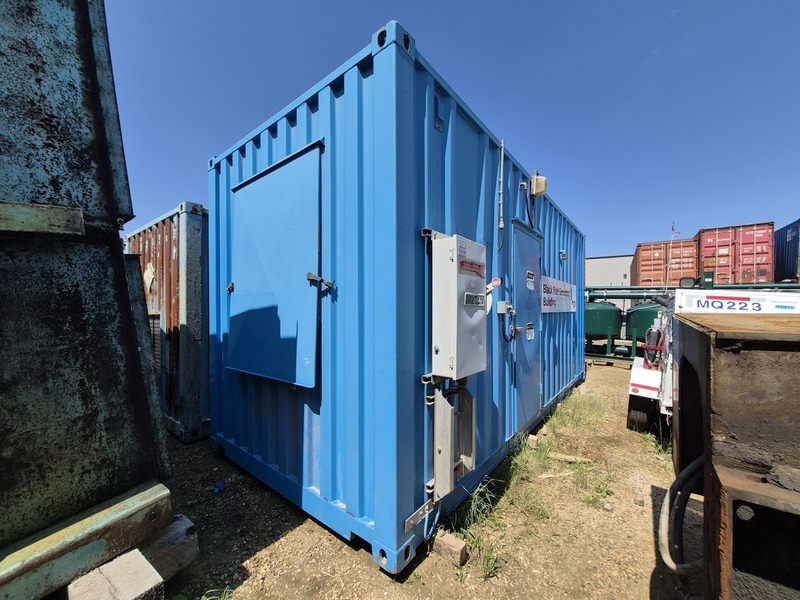 230 KW Caterpillar #3306, standby diesel geneset in container, 288 KVA, 600 Volts - Image 4