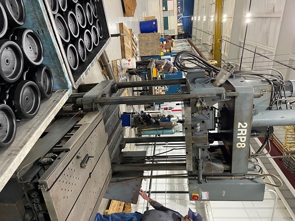90 Ton, Reis #TUS90-OK, hydraulic spotting press, 35.44" x 50.40"capacity - Image 2