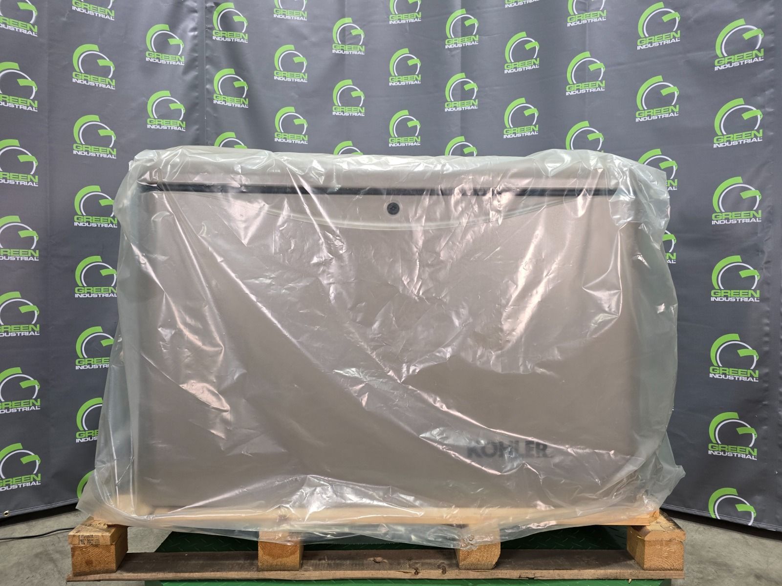 20 KW Kohler #20RCA, Natural gas propane generator, enclosed, 240 Volts, 3 phase, 2021 - Image 7