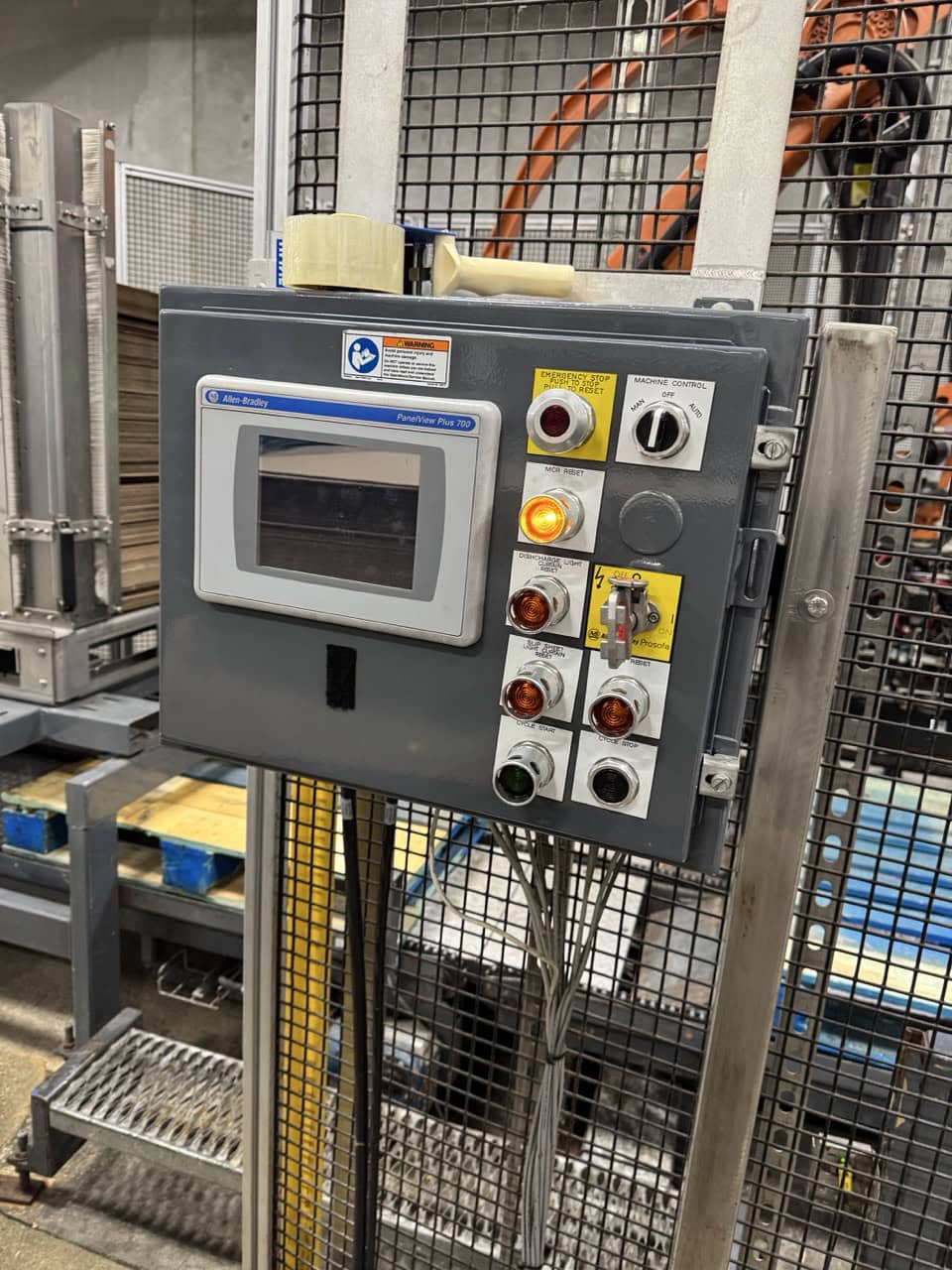 Pearson Packaging Systems, complete packaging system, made up of box erector, robot, palletizer & unscrambler - Image 8