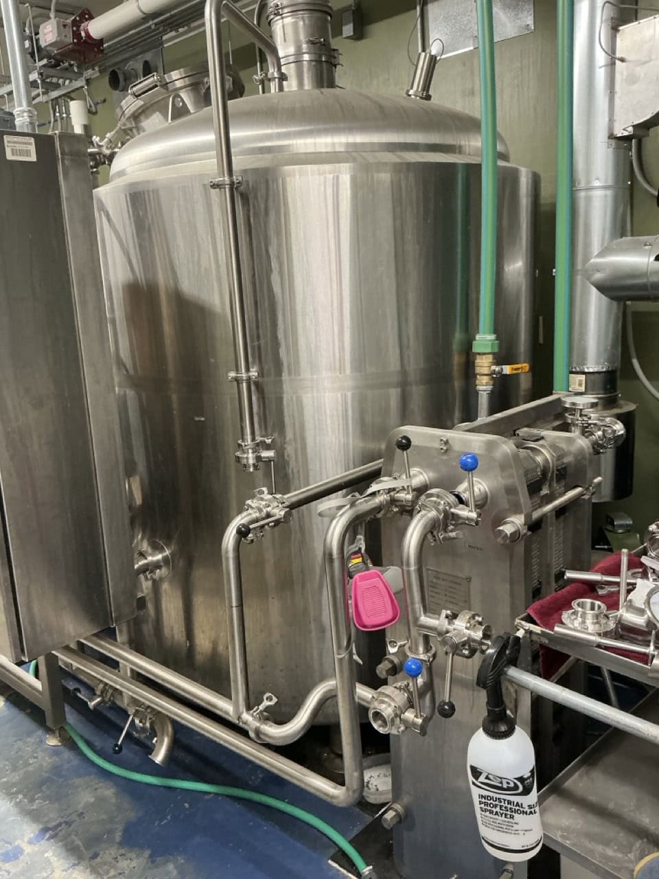 Blackstone Ventures #10-BBL, Brewhouse System, (3) 10-Barrel Fermenters, 10-Barrel Combi Tank, 10-Barrel Brew - Image 3