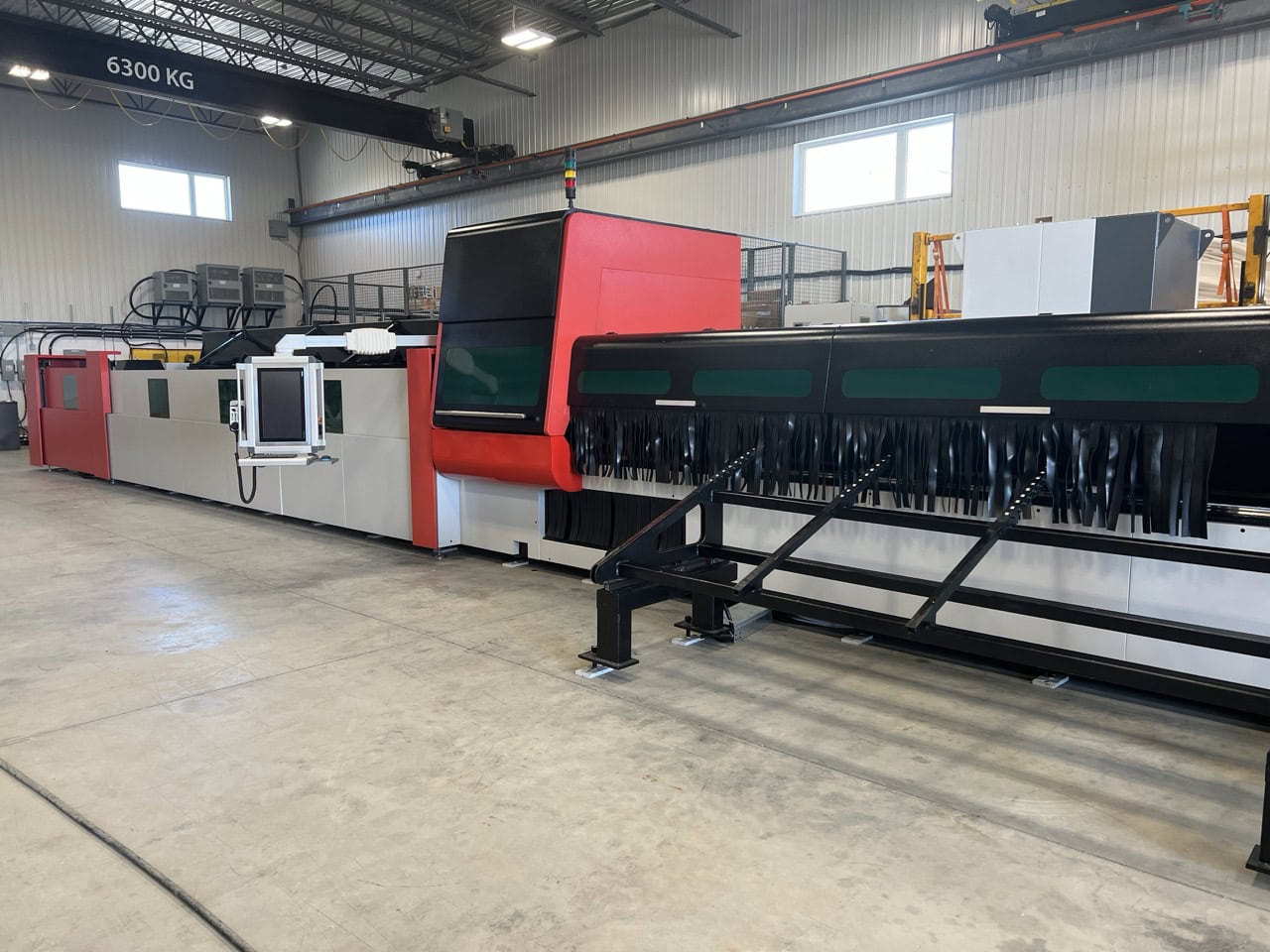 Alpha Lazer, Fiber Tube Laser, 6000 Watts, 24' loading/13' unloading Tube length, 8.6" Pipe diameter, 6" x 6" - Image 6