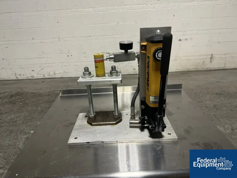 GlobePharma, Single Station Tablet Press, 10k psi - Image 1