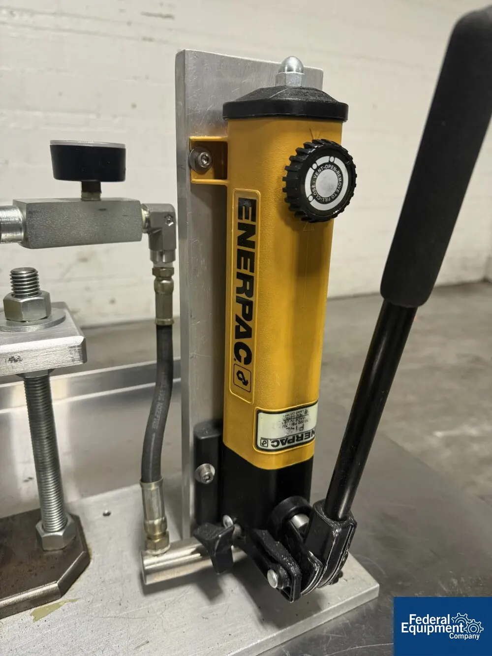 GlobePharma, Single Station Tablet Press, 10k psi - Image 7