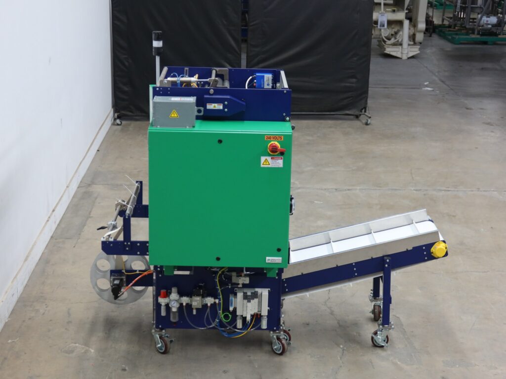 Rennco #301, semi-automatic, servo controlled, L-Bar sealer, control panel with AB PLC and touch screen HMI - Image 3