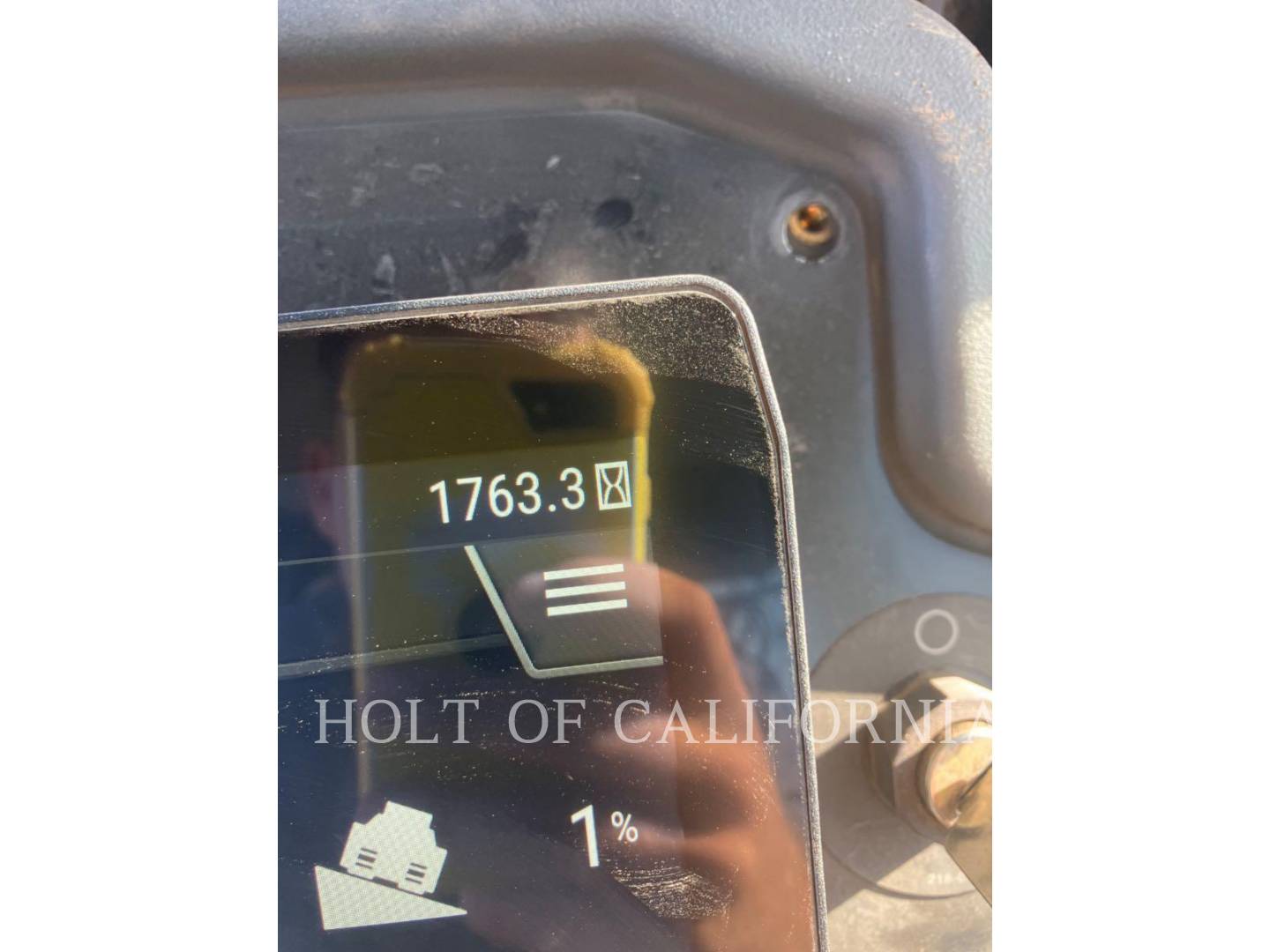 Caterpillar D3, Crawler Dozer, 1858 hours, S/N: XKW02019, 2022 - Image 5