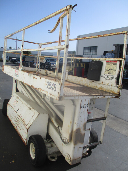 1000 lb. Simon Aerials #L2548-E, scissor lift, 25' lift height - Image 1