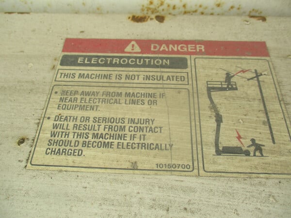 1000 lb. Simon Aerials #L2548-E, scissor lift, 25' lift height - Image 7
