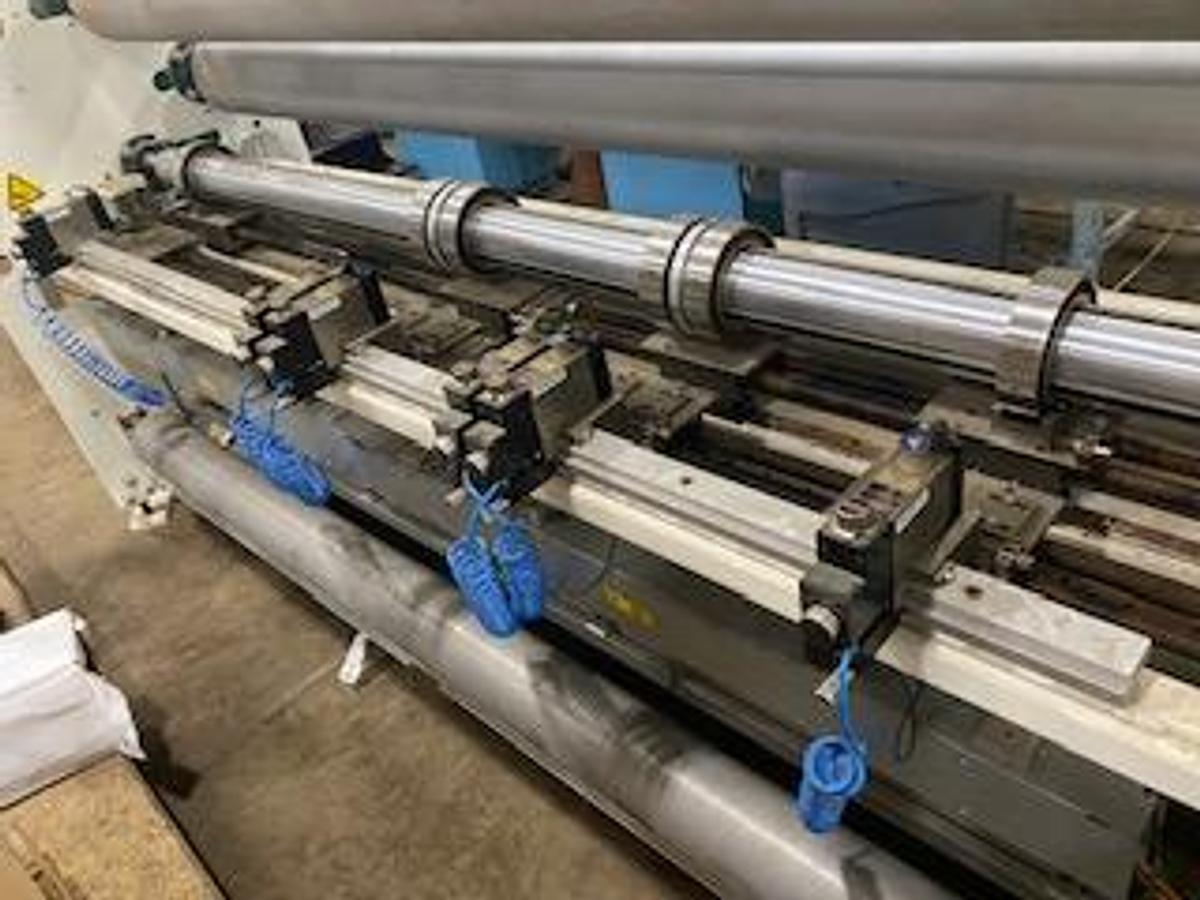 Macro Engineering #ME-0-2, 92" pull roll & slitting section with 5 Tidland Performance Series class II shear - Image 2