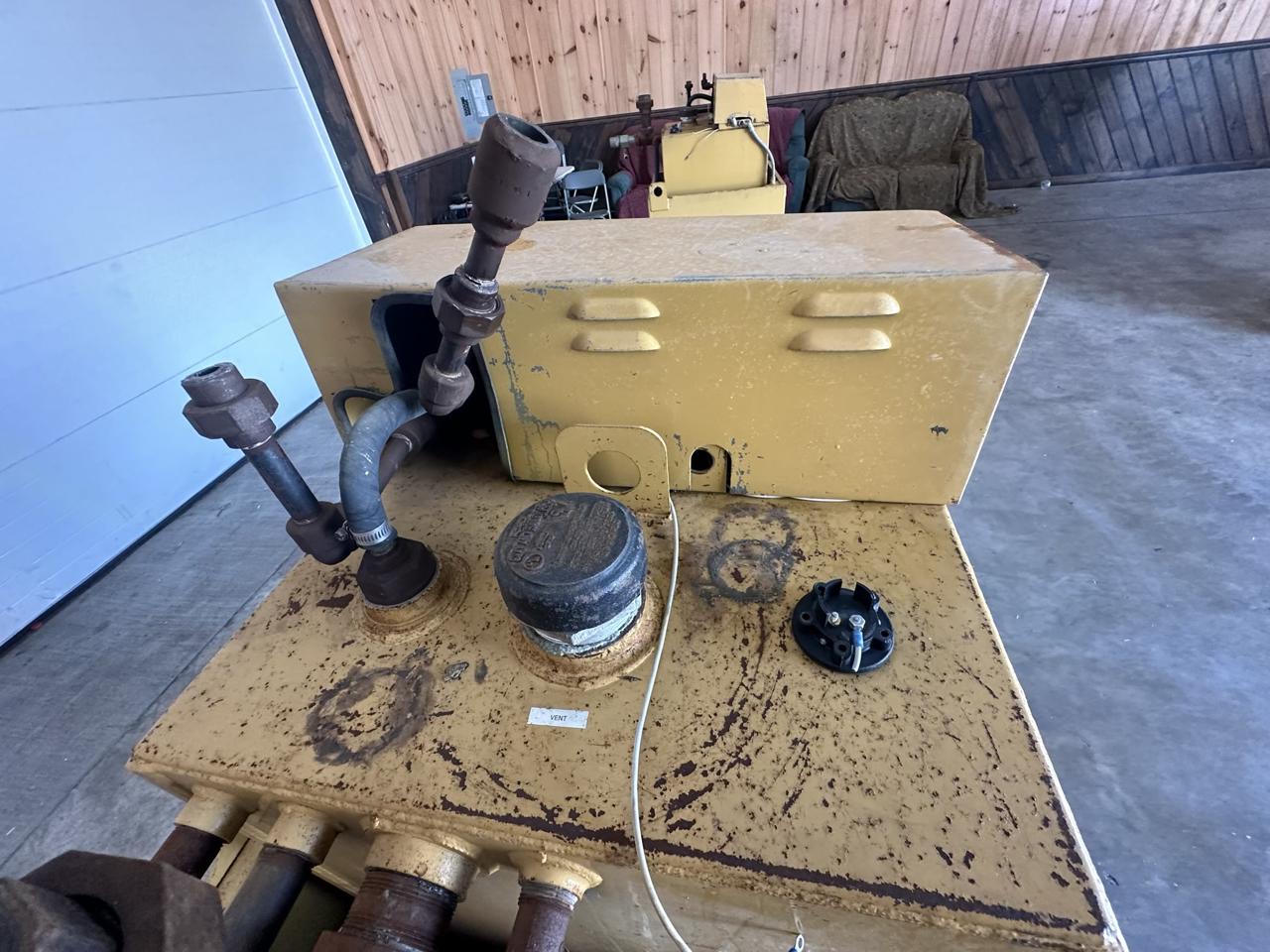 155 gallon Pryco, diesel fuel tank with transfer pump - Image 9