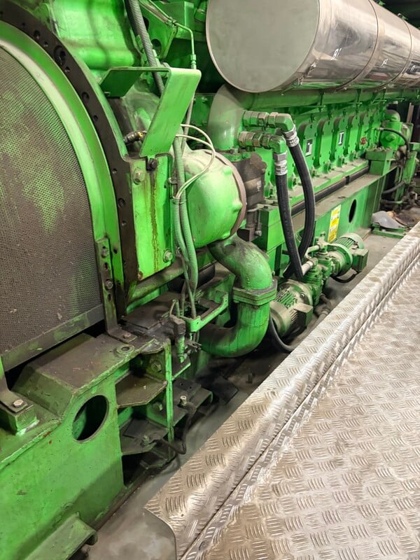 2650 KW Jenbacher #J620 GS, Natural gas generator set, 7200-12470 Volts, 2013 - Image 6