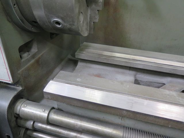 18" x 60" Cosmo #L-1860, engine lathe, 10" swing over cross slide, 7.5 HP, 3.2" bore, 12 speed 40-2000 RPM - Image 7