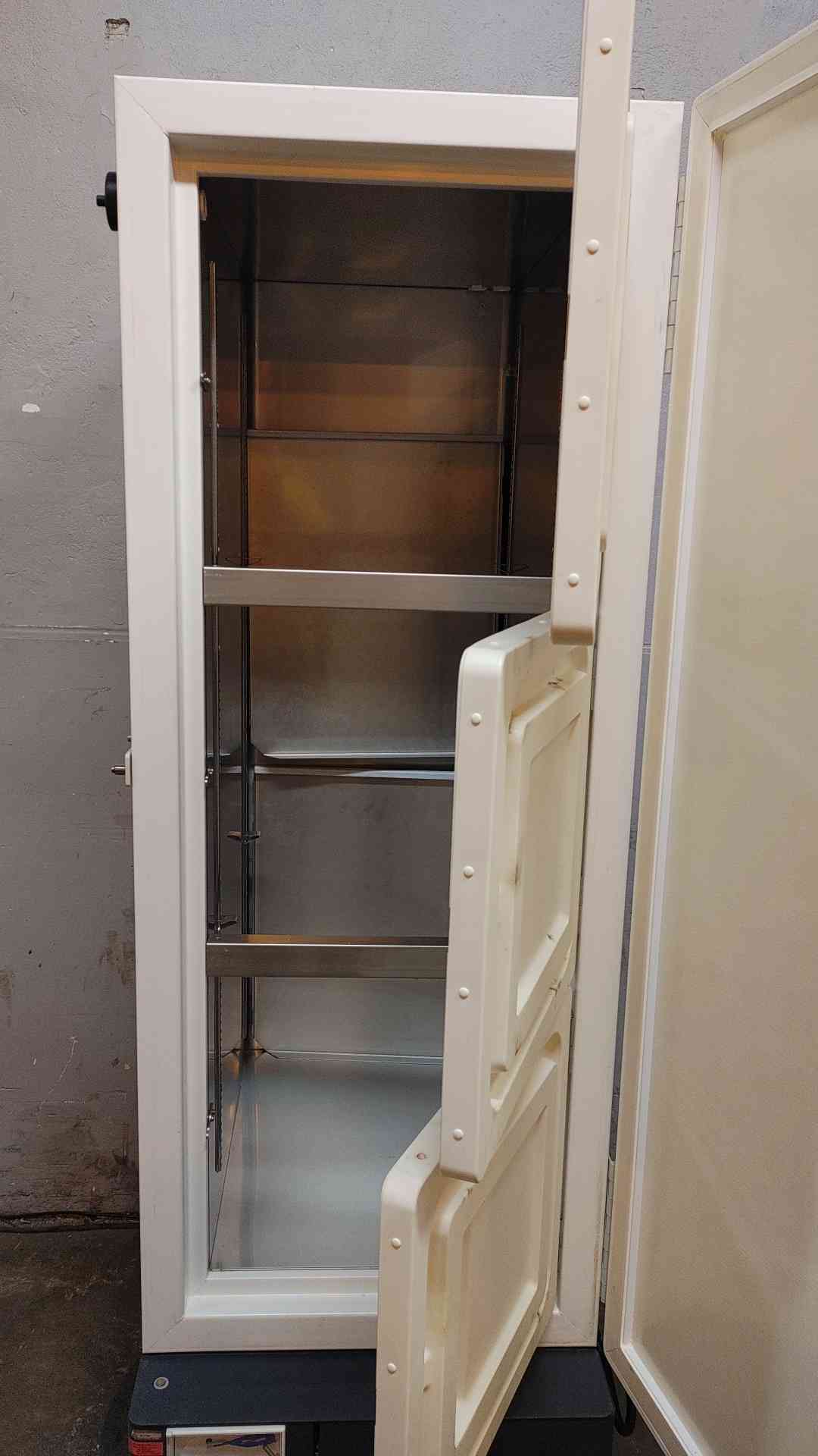 New Brunswick #U360-86, Ultra Low Temperature Freezer, R404A/R508B, -72.5 deg. C, 1 Phase, 16.5 Amps, 115 V - Image 3