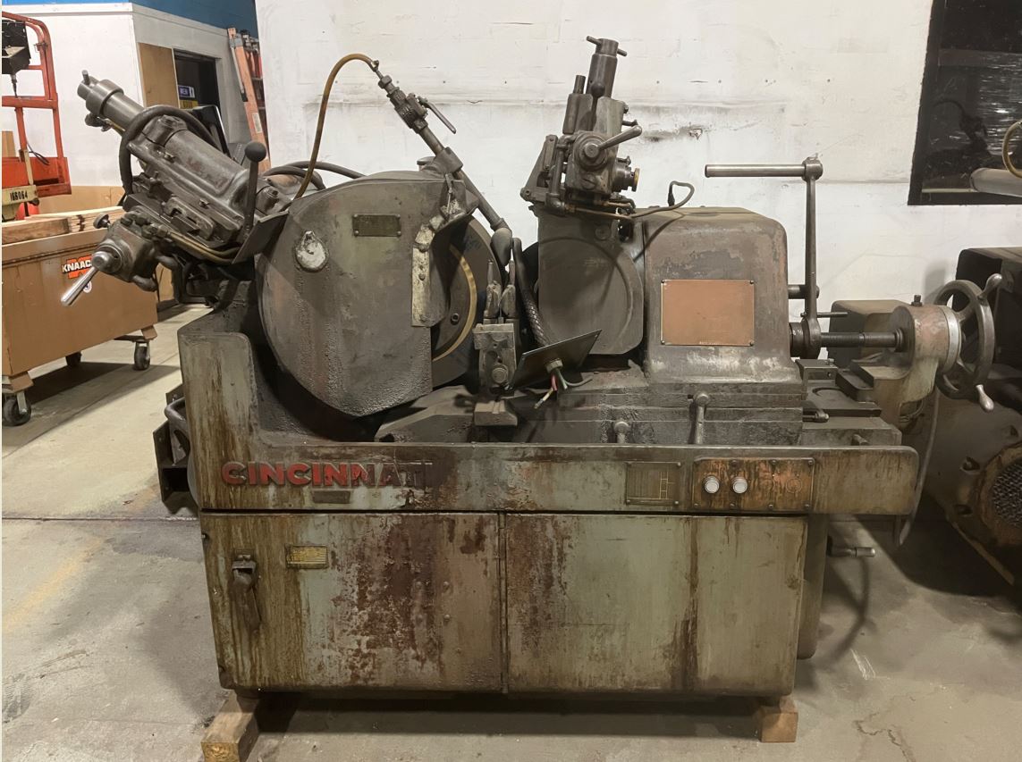 Cincinnati No. 2 MDL. 0M, centerless grinder, 3" diameter capacity, 20" wheel, 15 HP, hydraulic dresser - Image 1