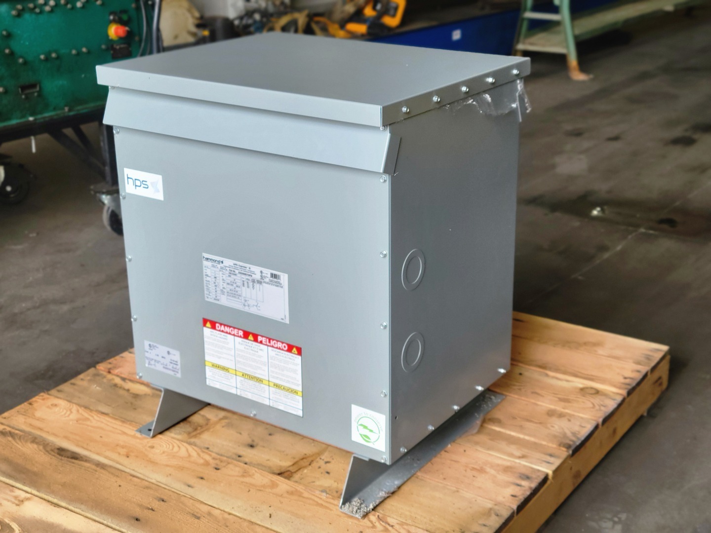 75 KVA 600 Primary, 208Y/120 Secondary, Hammond Power Solutions EG3A0075PB, dry type, Nema 3R, new surplus - Image 3
