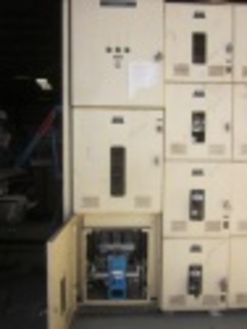 600 Amps, General Electric, AK-7-25-1, electrically operated, drawout, #AB3081 - Image 7