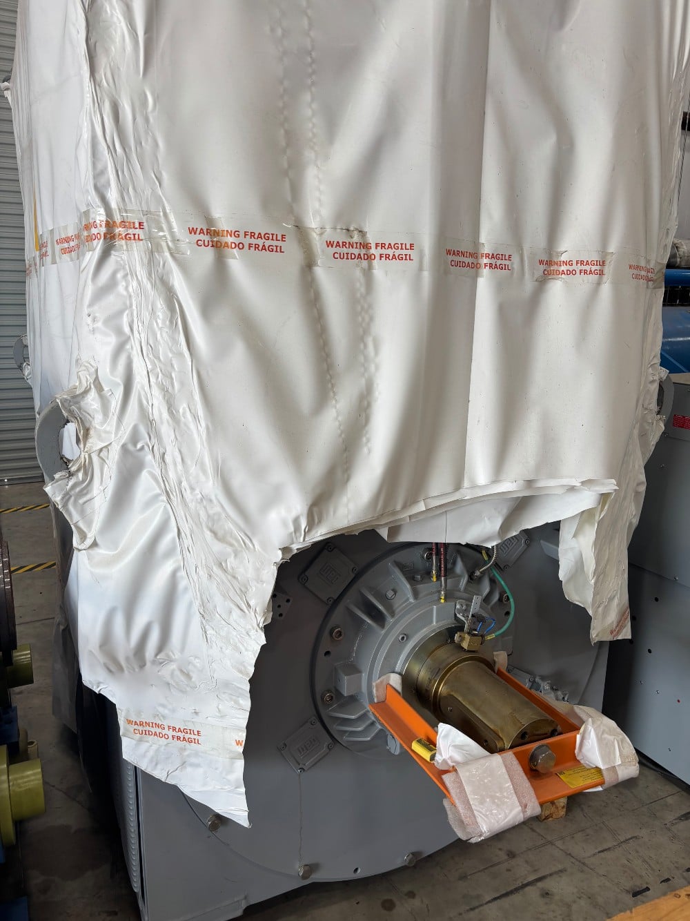 4000 KW, Weg #GPA 104, 4160 Volts, 5000 kVA, Synchronous Generator, 60 Hz, New Zero Time - Image 2