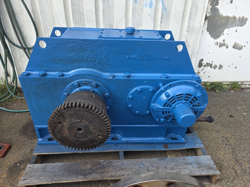 100 HP @ 1750 RPM, Falk #2100Y2-L parallel, 11.16:1 ratio (2 available) - Image 1