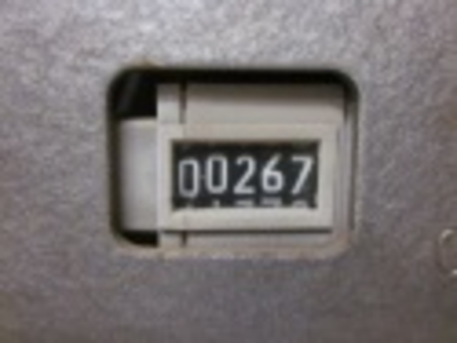 2000 Amps, ABB, 15VHK-500, electrically operated, drawout, #VB0901 - Image 2