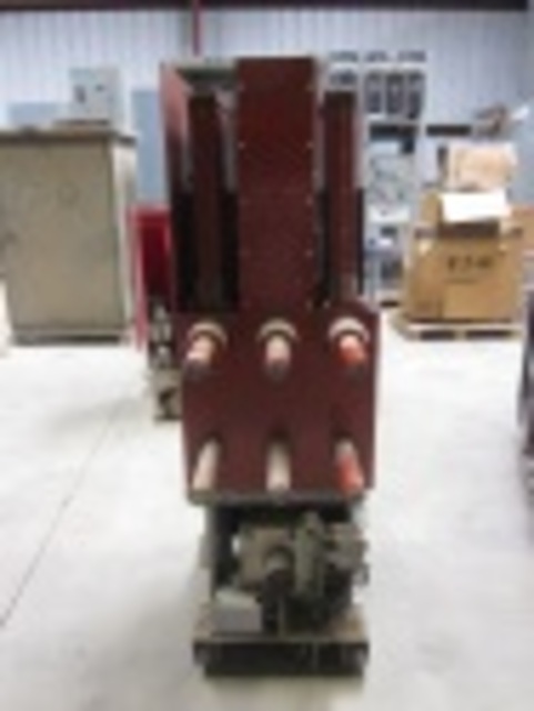 1200 Amps, Siemens, MA-250, electrically operated, drawout, #AB0024 - Image 2