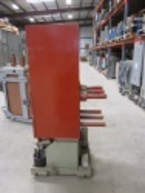 1200 Amps, Siemens, MA-250, electrically operated, drawout, #AB0024 - Image 3