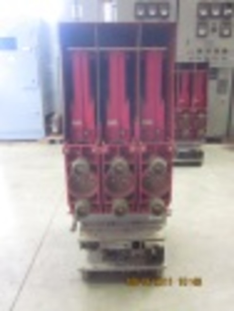 1200 Amps, ITE, 5HK-250, electrically operated, drawout, #AB2903 - Image 5