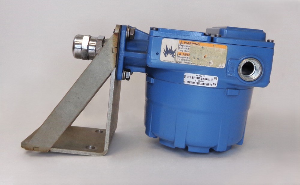 Micro Motion #IFT9701R6D3U, Remote Flow Transmitter 85-250 VAC w/ Mounting Bracket - Image 7