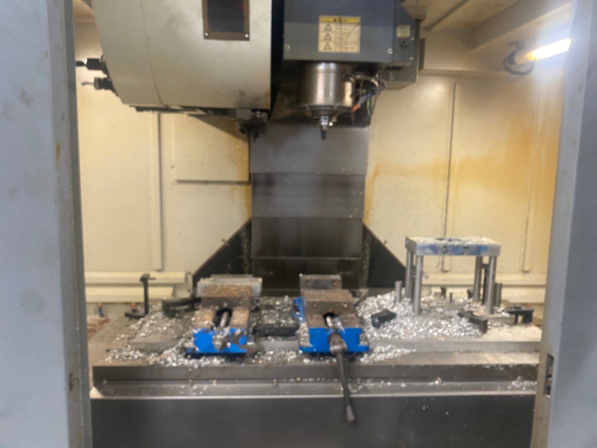Akira-Seiki #Performa-Hv5.5a, vertical machining center, 53" X, 25" Y, 26" Z, cat50, 23.6" X 59" table, 8000 - Image 3