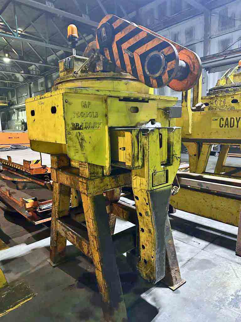 75000 lb. Allen-Bradley, coil grab, 72" W x 84" OD, powered rotation - Image 1