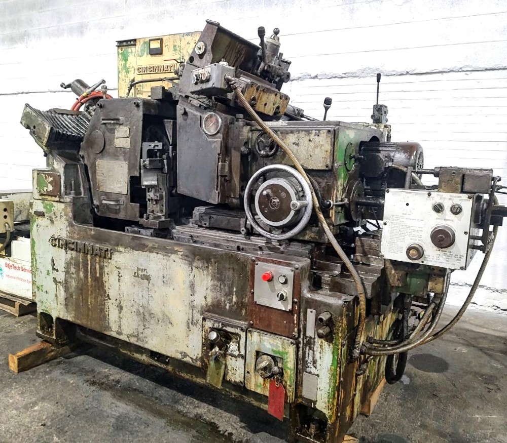 Cincinnati No. 220-8, centerless grinder, 16" wheel, Losma paper filteration bed - Image 3