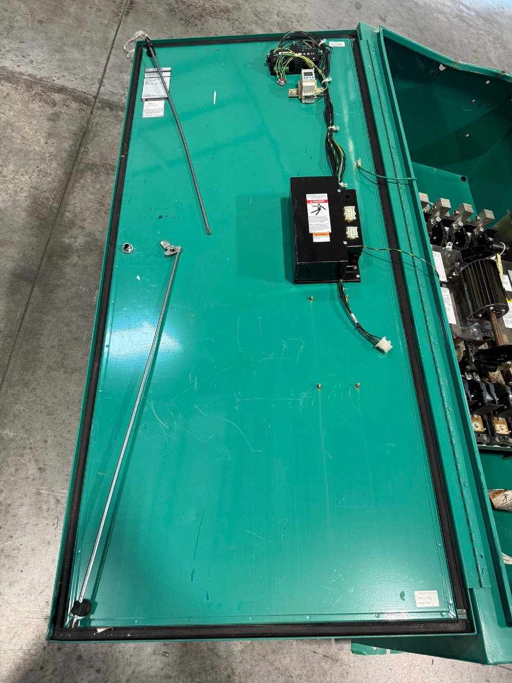 800 Amp. Cummins Automatic Transfer Switch OTECD-1710392 480 Volts, 60 Hz, 4-Pole NEMA 3R PLEASE READ - Image 3