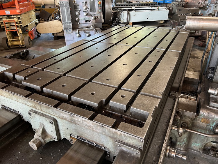 5" Giddings & Lewis #70D5-T, table type horizontal boring mill, 48" x 98" T-slotted table, digital read out - Image 2