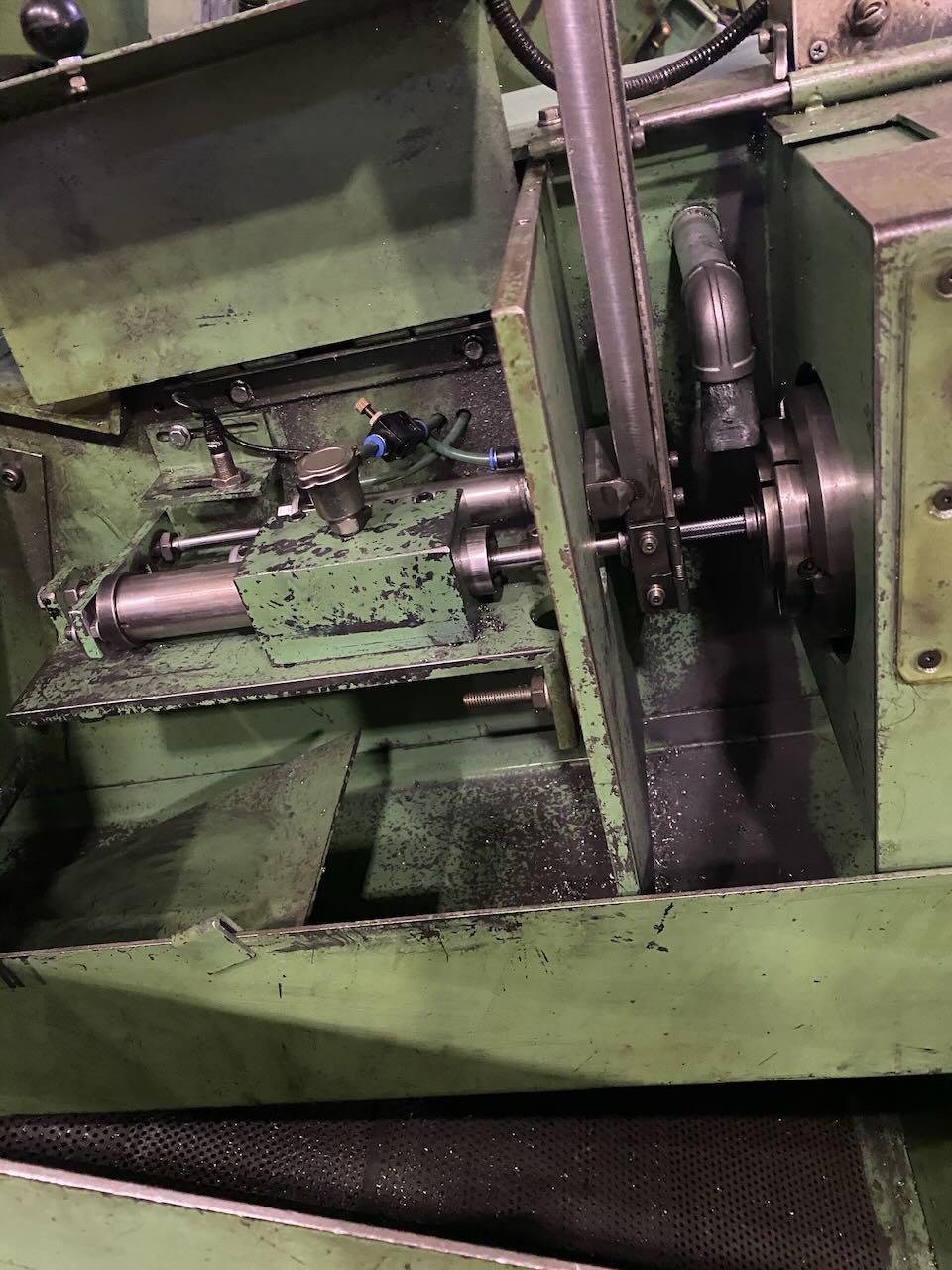 Somsan #CF-38, round nut tapping machine wivibratory feeder, hydruaic clamping, 2009 - Image 6