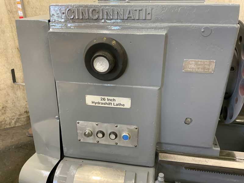 26" x 216" Cincinnati #216RL, engine lathe, 18" swing over cross slide, 4-jaw 18" chuck, 15 HP, taper - Image 4