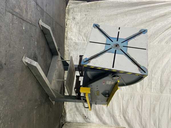 24000 lb. Unique, Readco #UPC-240, welding positioner, 54" x 54" table area, pendant Control - Image 1