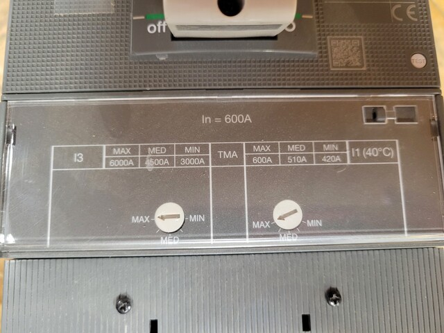 600 Amps, ABB, Sace Tmax XT5NU260BBYN000XXX, Circuit Breaker, ReliaGearneXT, 2P, 600 Volts, Type XT5N 600 - Image 6