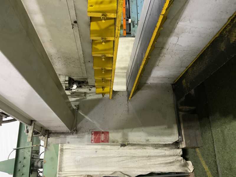 135 Ton, Pacific #J135-12, hydraulic press brake, 12' overall, 125" between housing, 10" stroke, 7" throat - Image 4