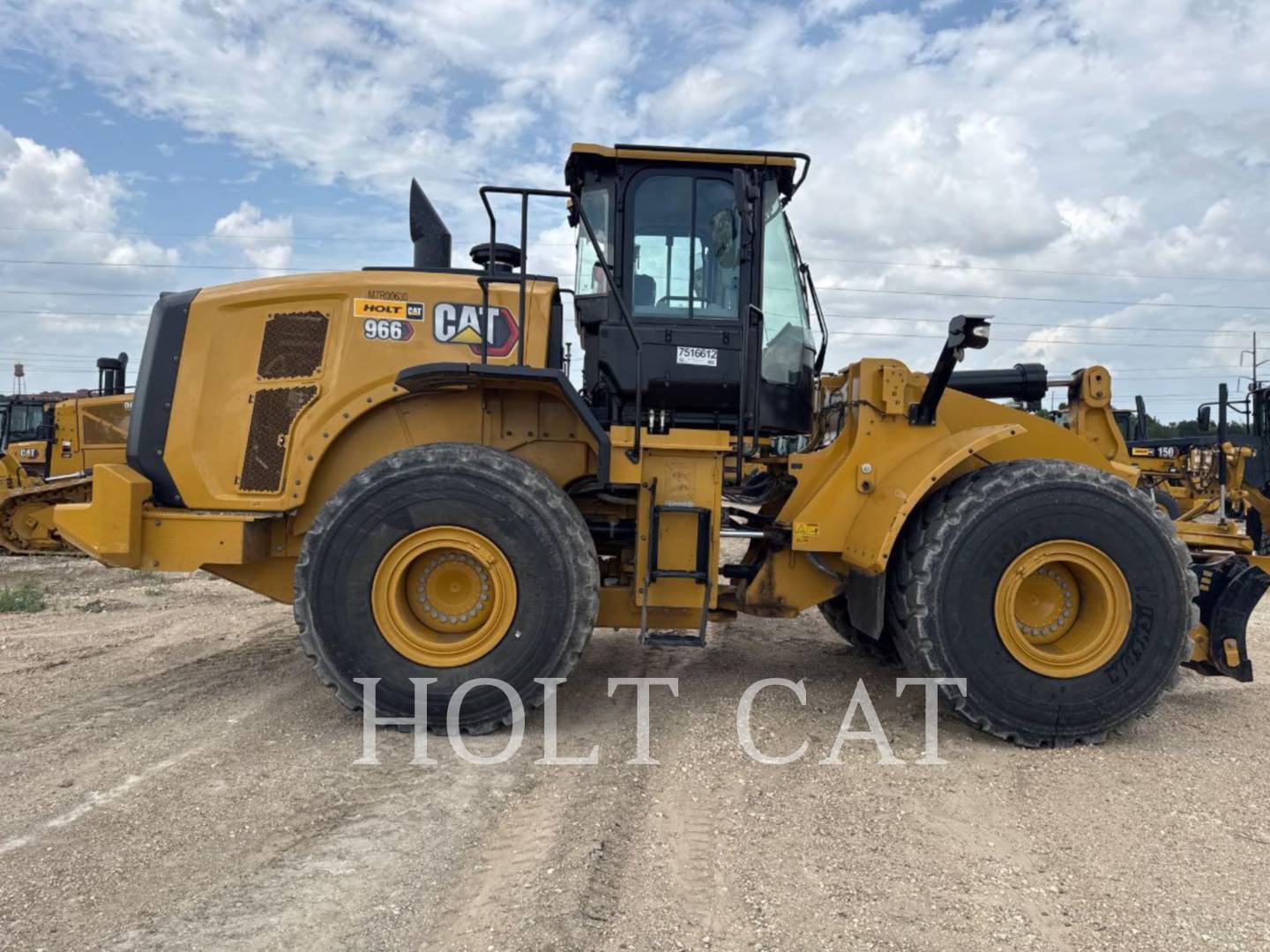 Cat 966 QC, Wheel Loader, 1741 hours, S/N: M7R00630, 2023 - Image 2
